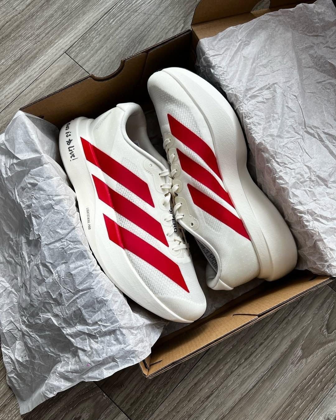 .Adidas Adizero EVO SL